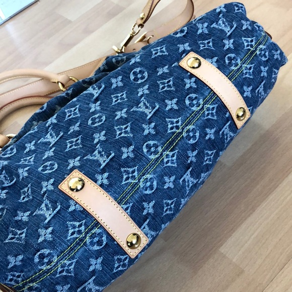 LG 🌺🌺 STUNNING 🌺🌺 Louis Vuitton Denim Neo Cabby GM - Picture 7 of 15